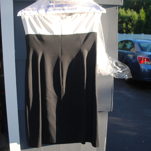 White(House) black (market) size 8 - Picture 5 of 6